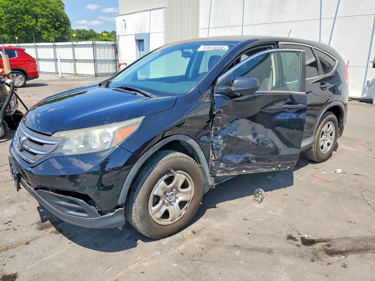 Salvage Honda Crv Image