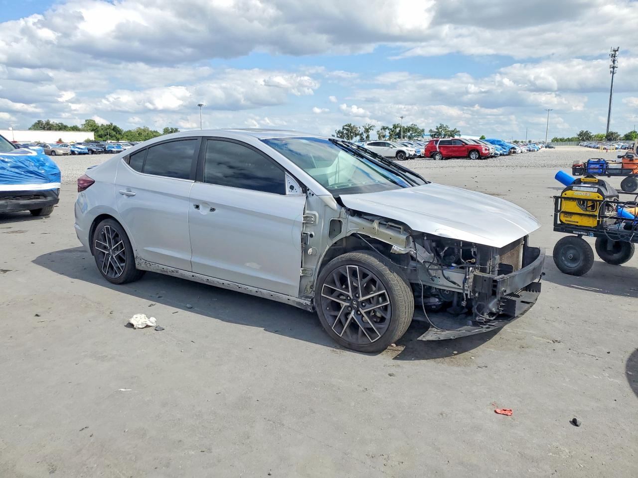 Hyundai ELANTRA Sport