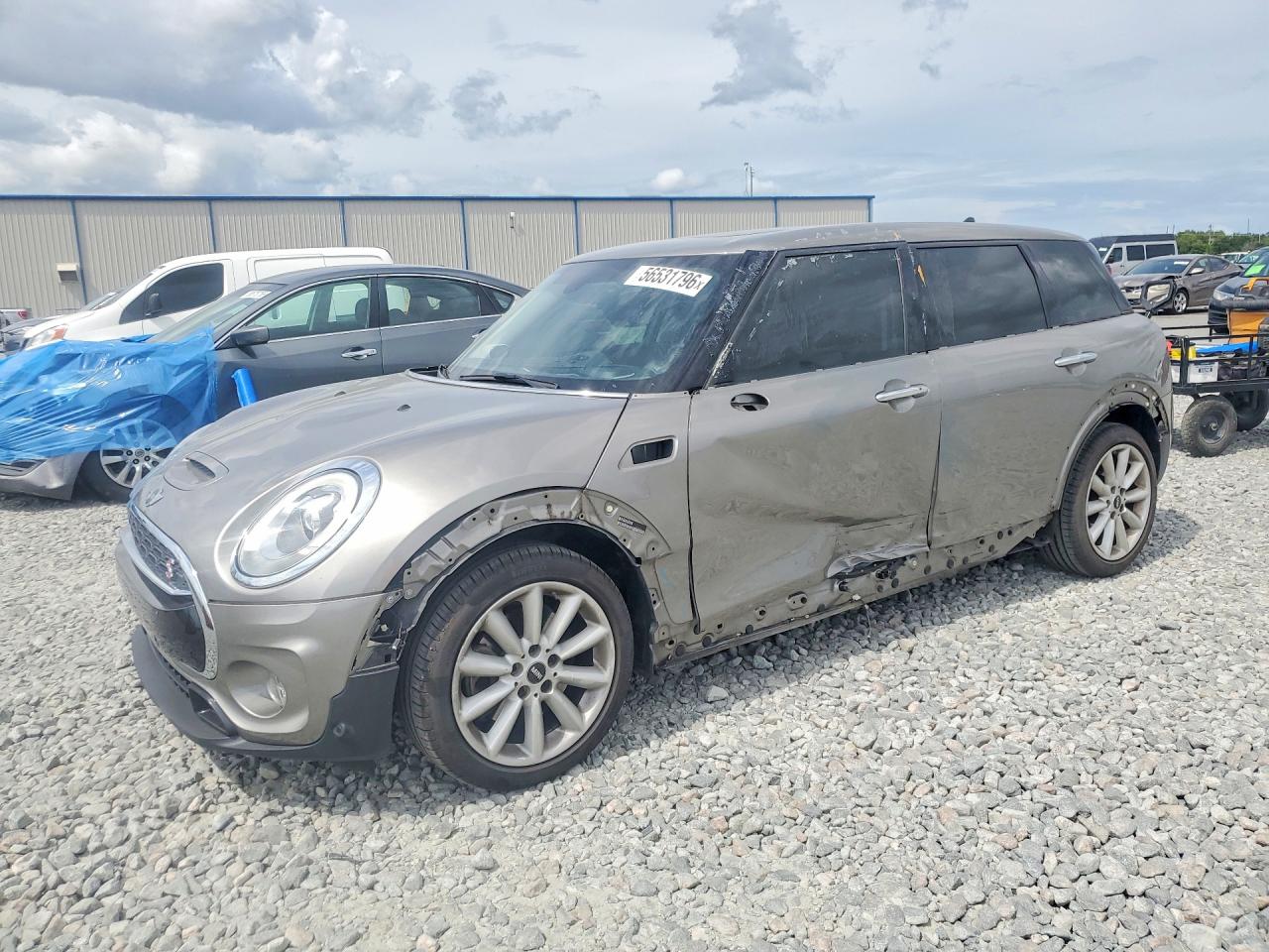 Salvage MINI Cooper Image