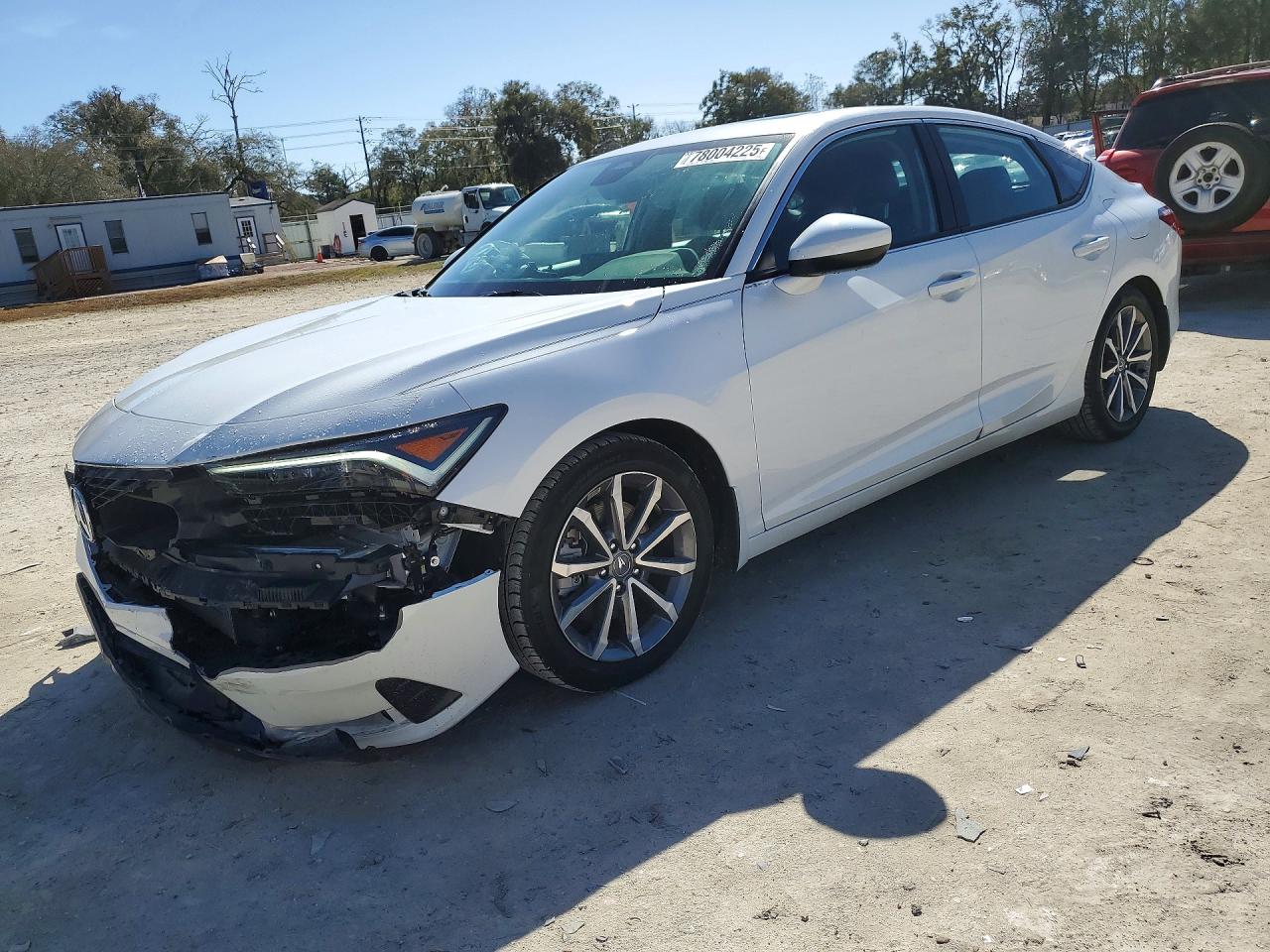 Salvage Acura Integra Image