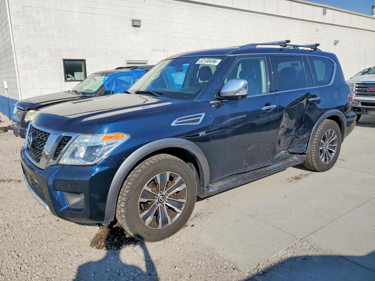 Salvage Nissan Armada Image