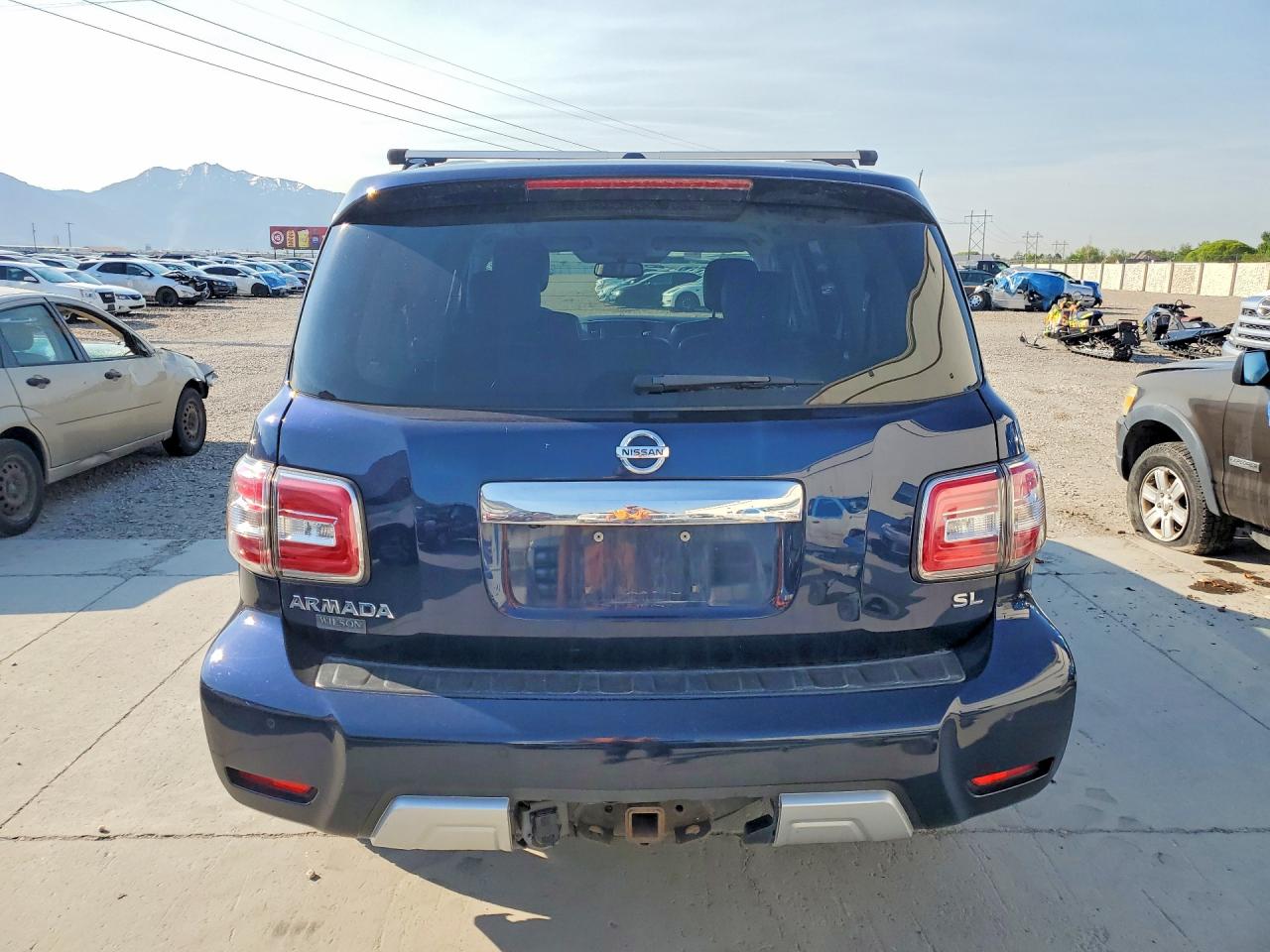 Nissan Armada Sl