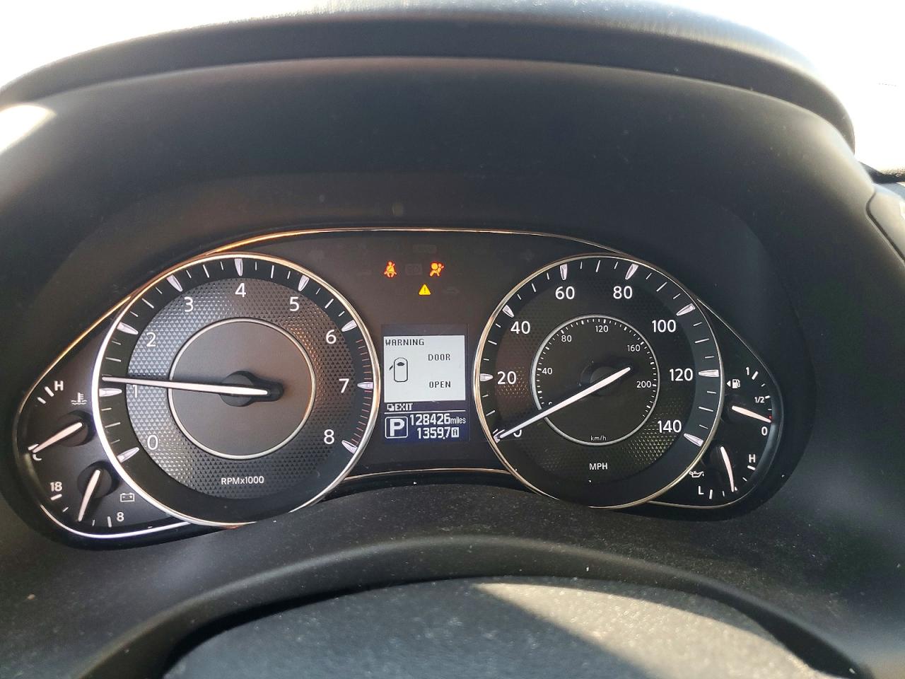 Nissan Armada Sl