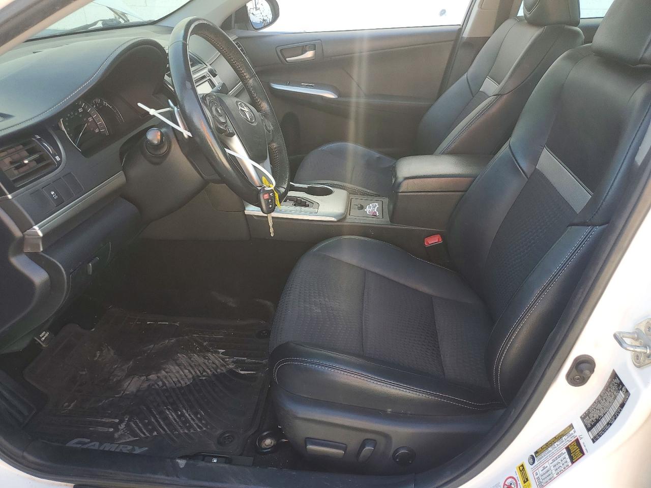 Toyota Camry Se