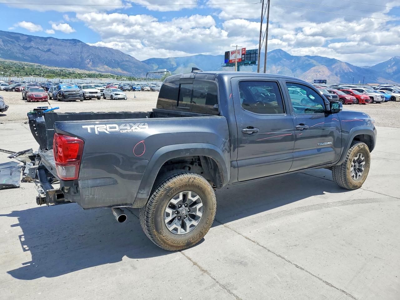 Toyota Tacoma