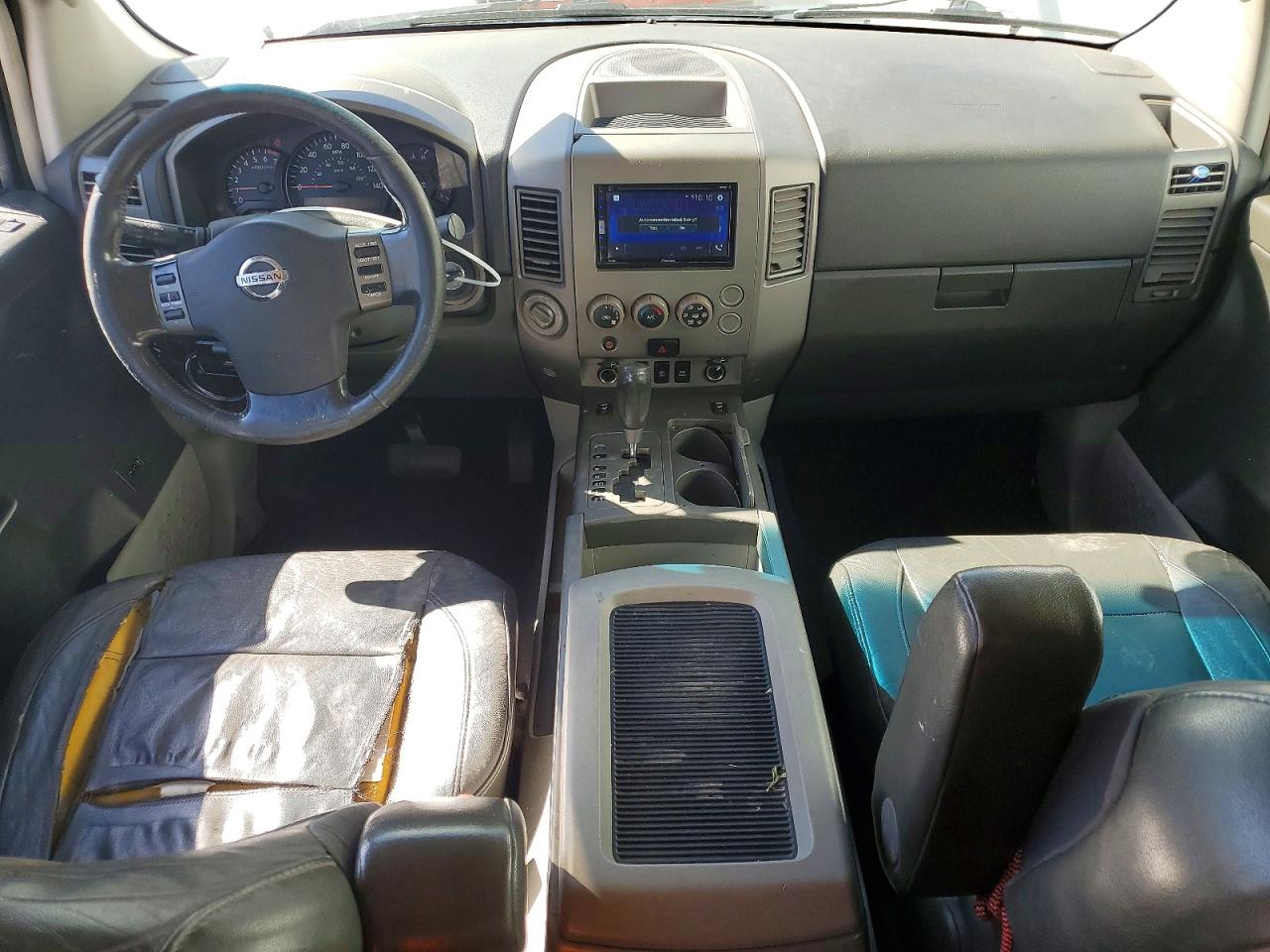 Nissan Titan Xe
