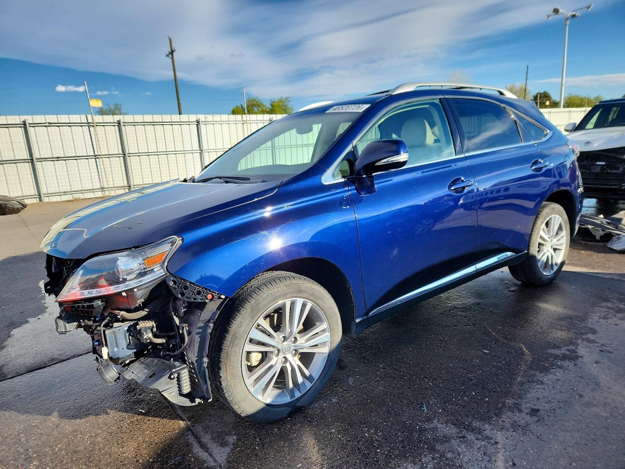 Salvage Lexus RX Image