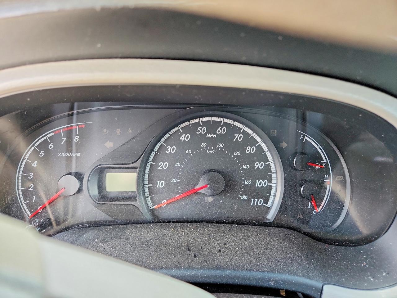 Toyota Sienna Le