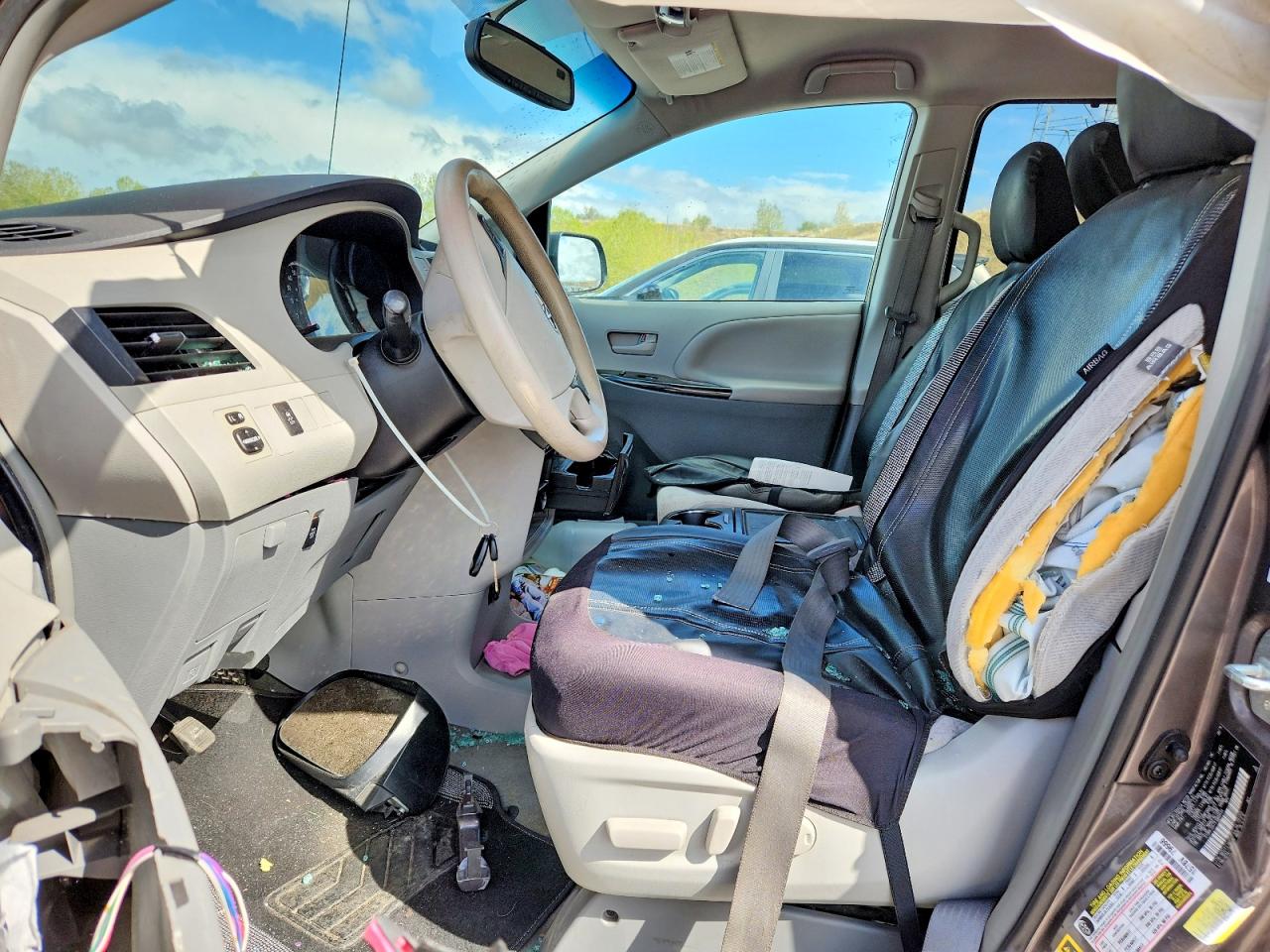 Toyota Sienna Le
