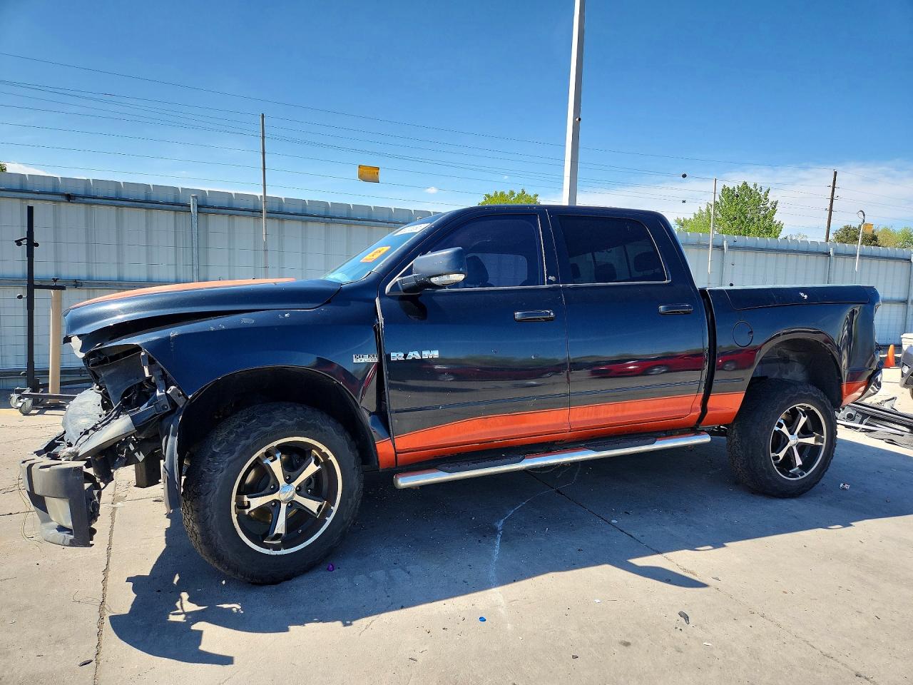 Salvage Dodge Ram 1500 Image