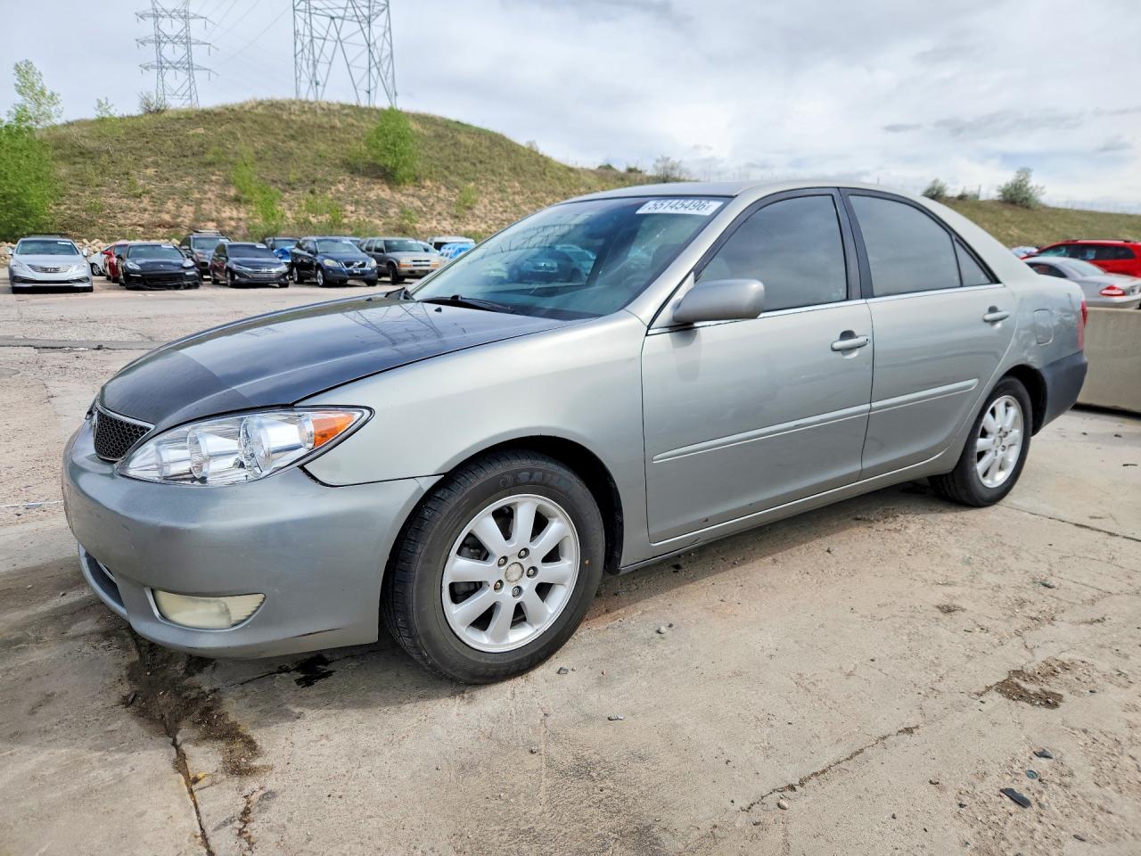 Salvage Toyota Camry Image