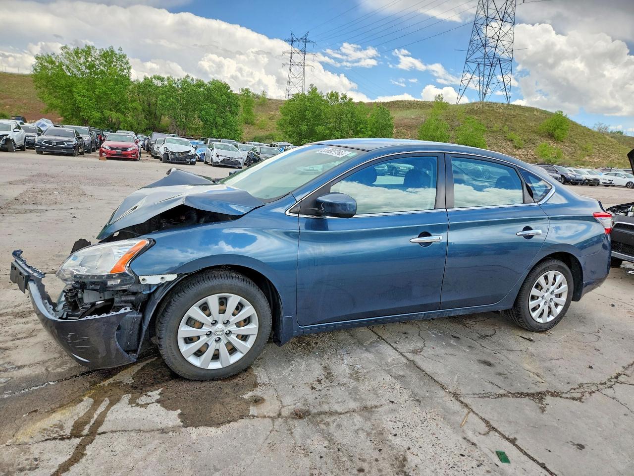 Salvage Nissan Sentra Image