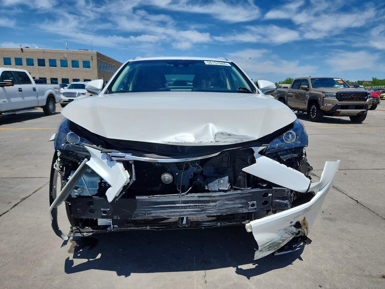 Lexus NX Base