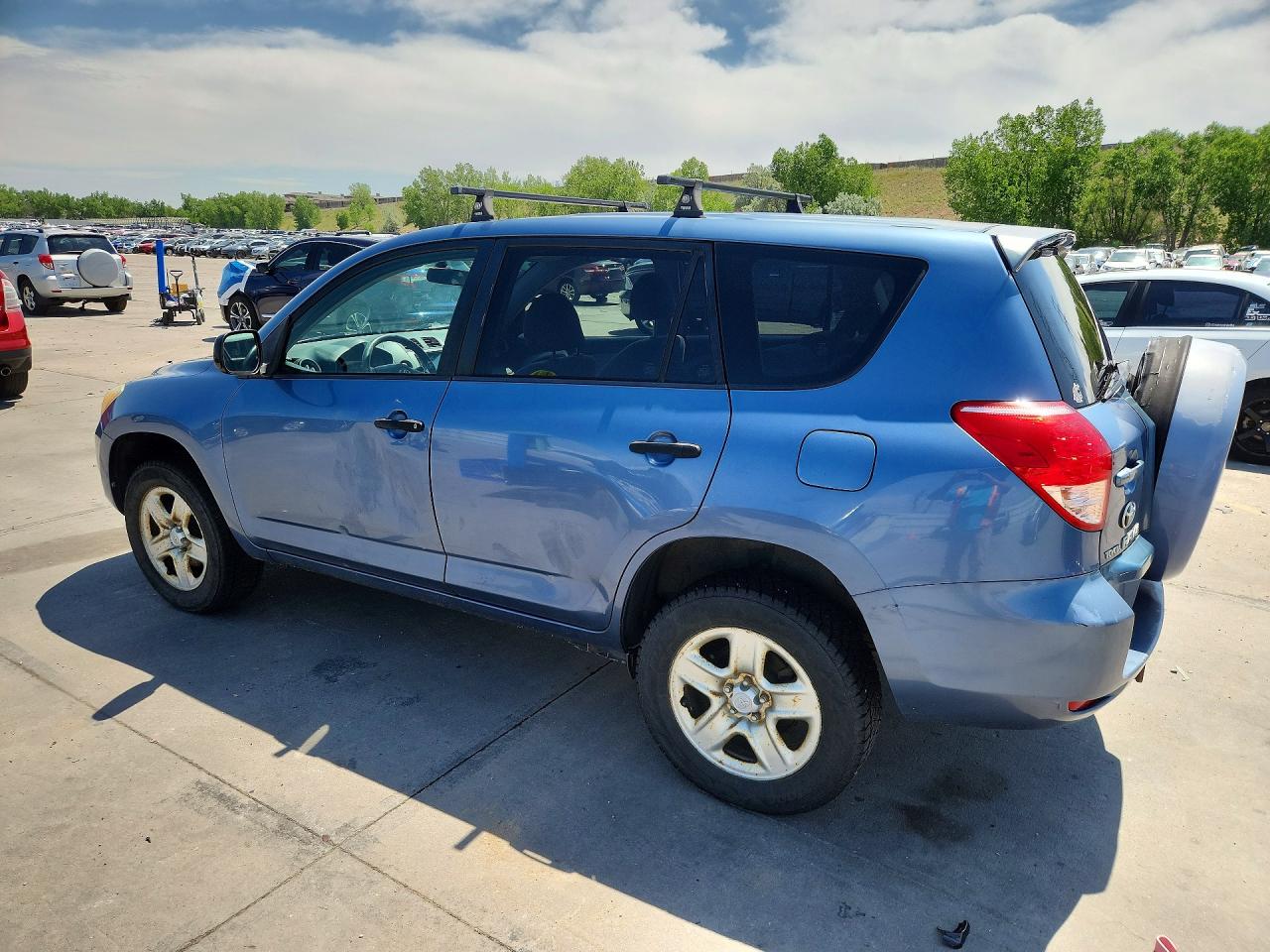 Toyota RAV4 Base