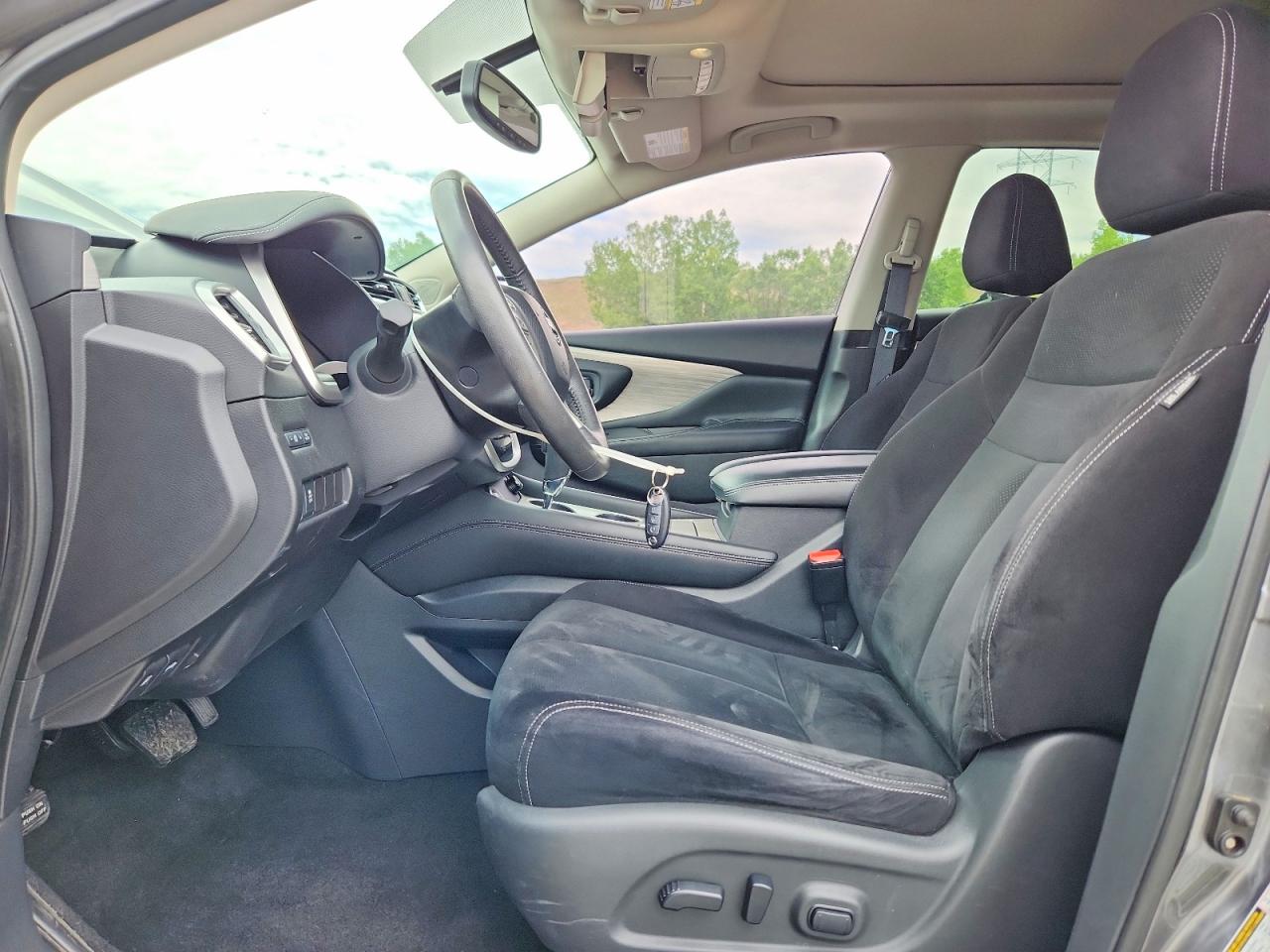 Nissan Murano Sv