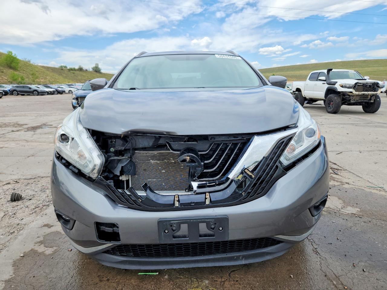 Nissan Murano Sv