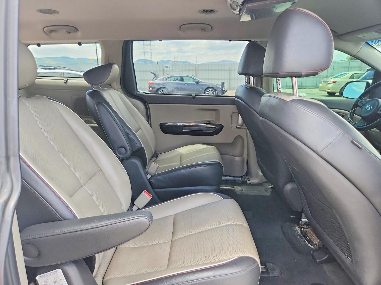 Kia Sedona Sx