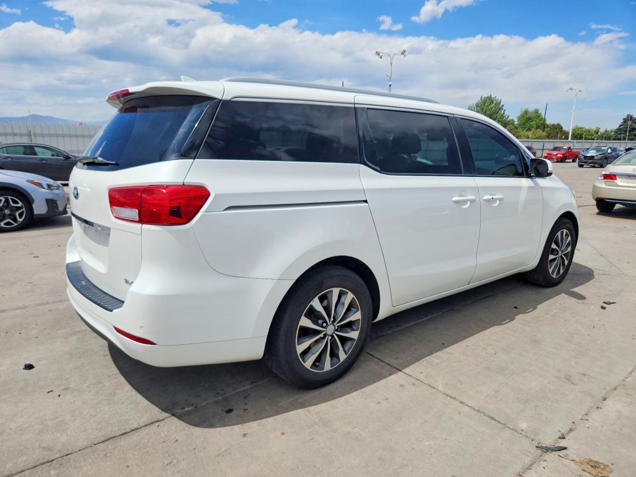 Kia Sedona Sx