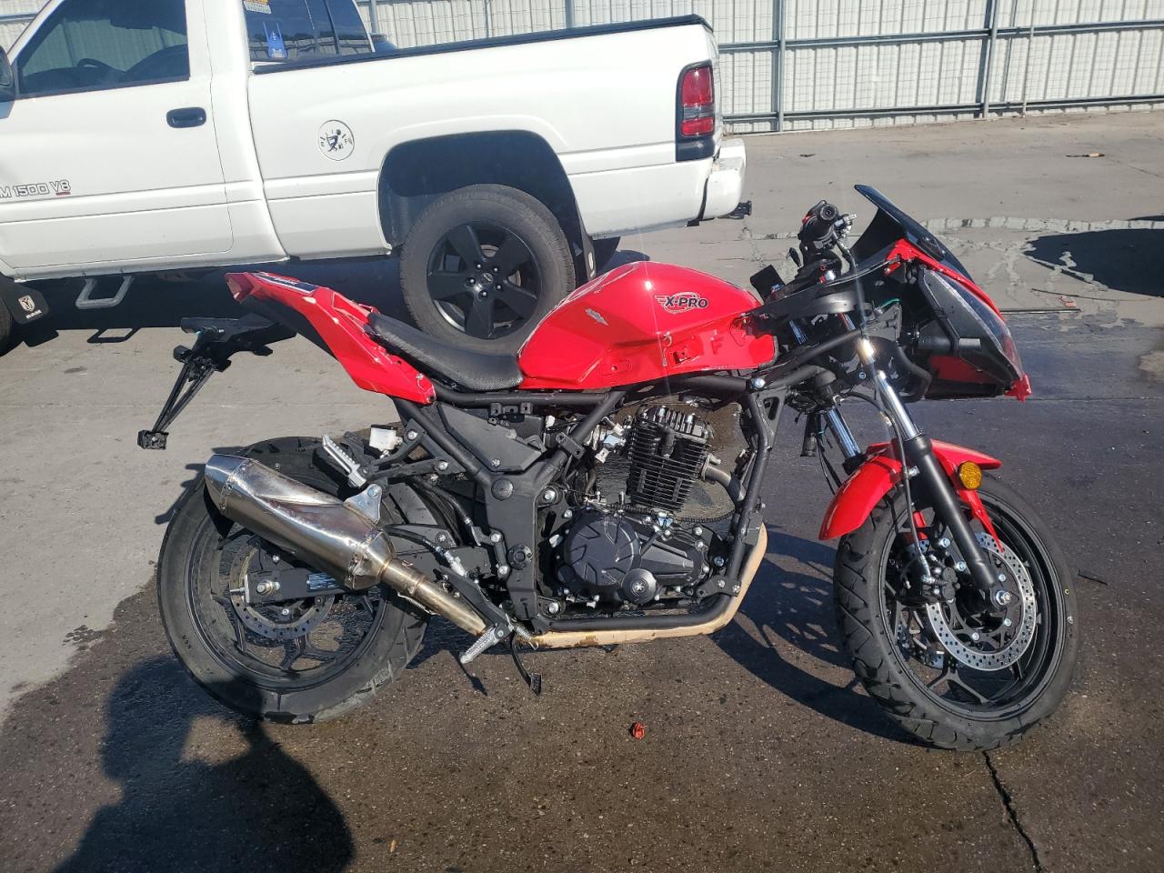 Salvage Jezp Bike Image