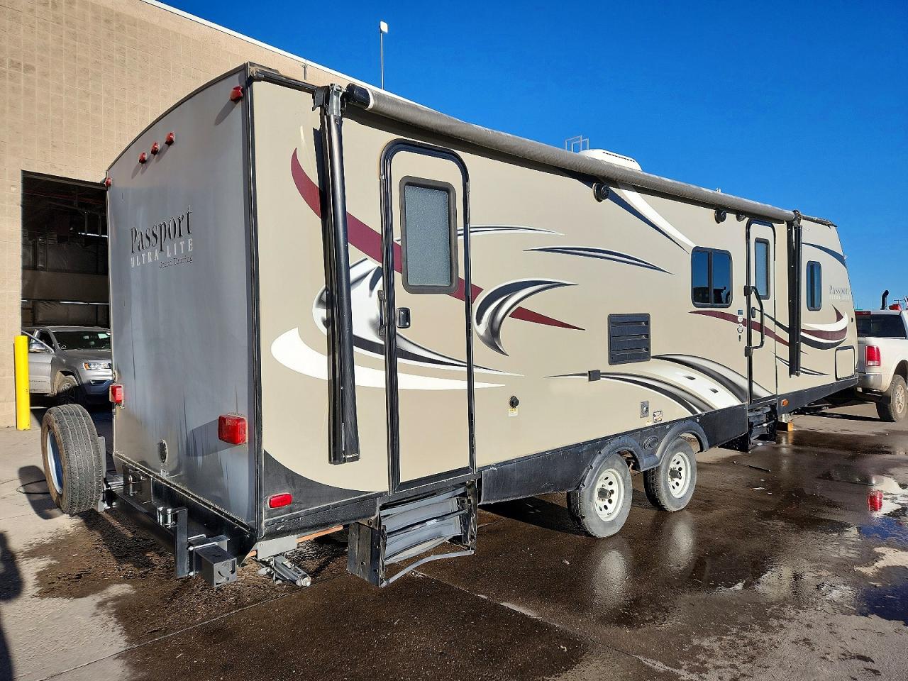 Kyrv Trailer