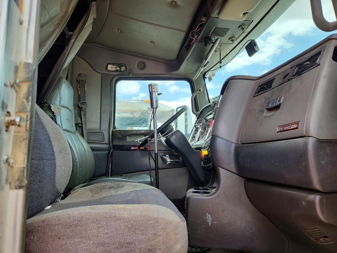 Kenworth Construction