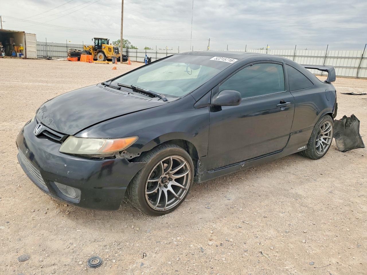 Salvage Honda Civic Image