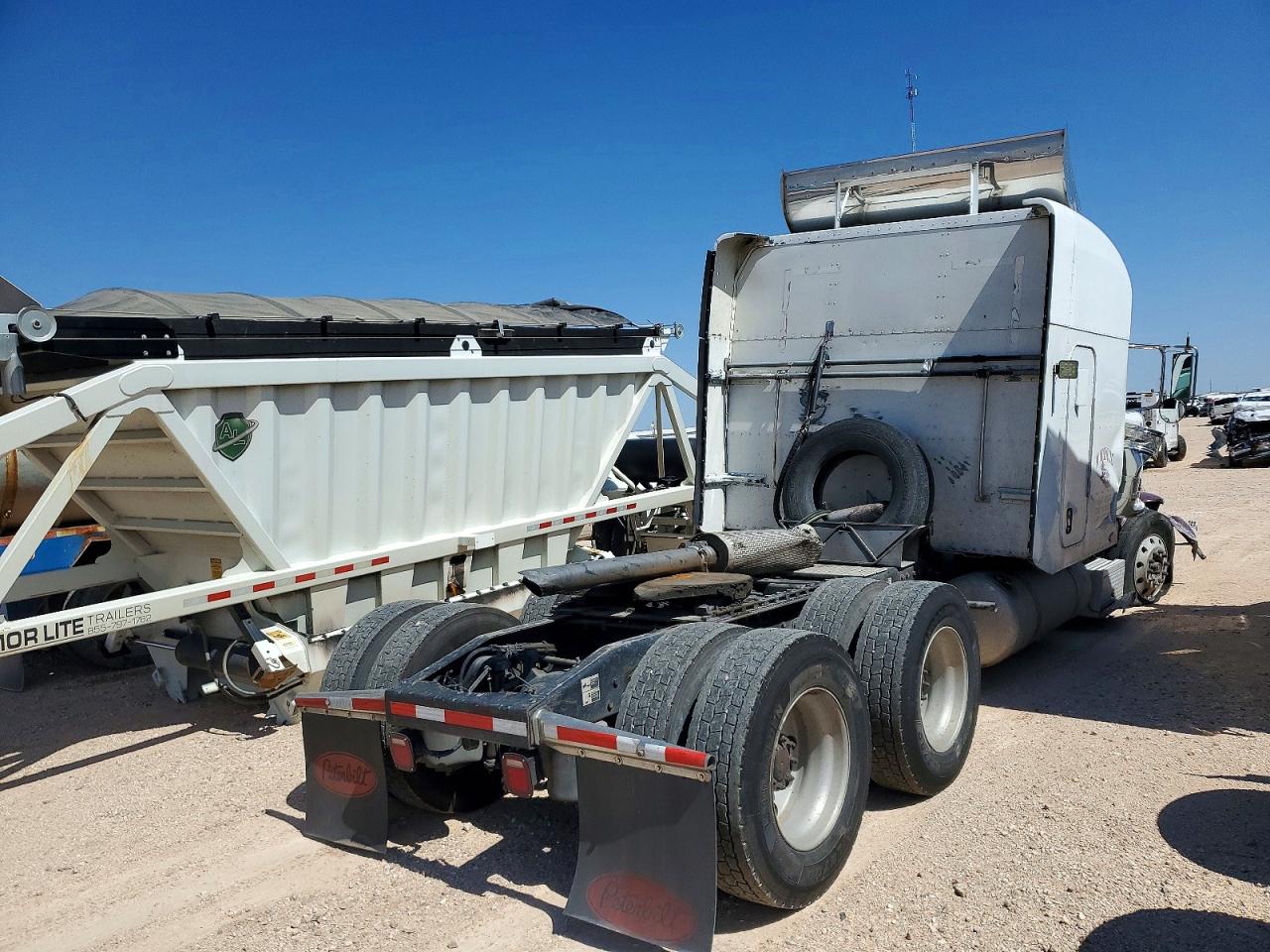 Peterbilt 379