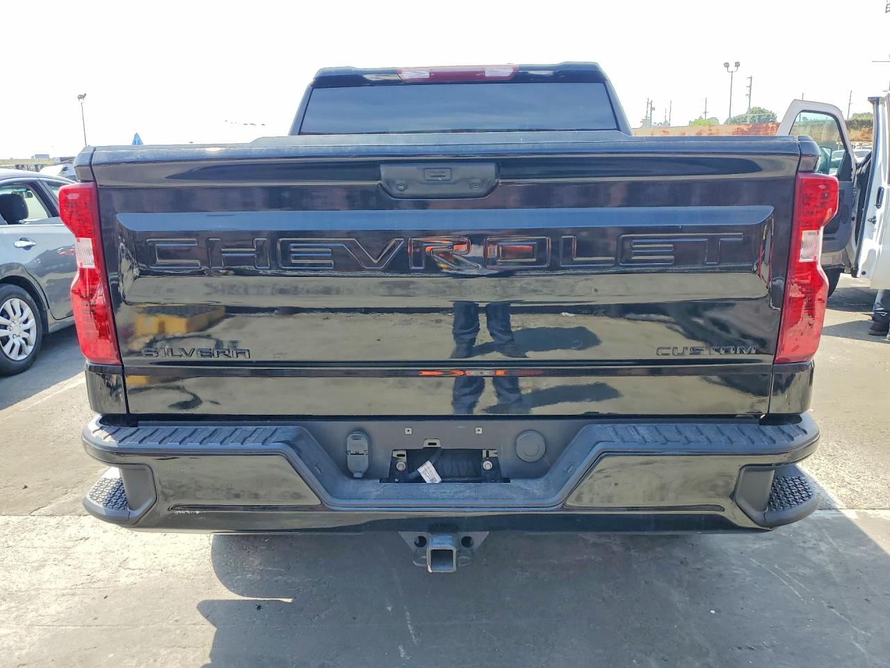 Chevrolet Silverado C1500 Custom