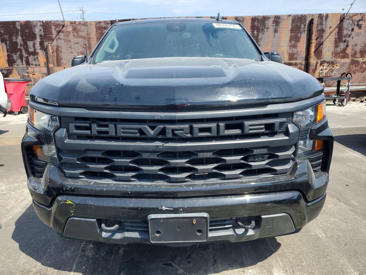 Chevrolet Silverado C1500 Custom