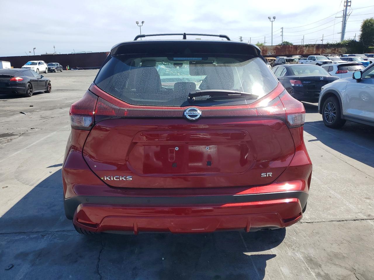 Nissan Kicks Sr