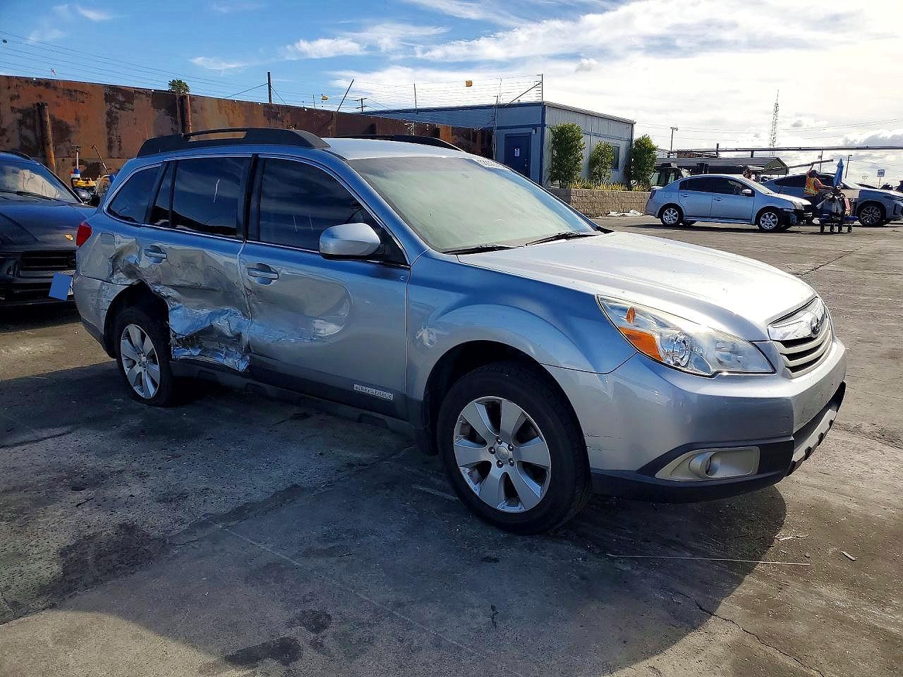 Subaru Outback 2.5i Premium