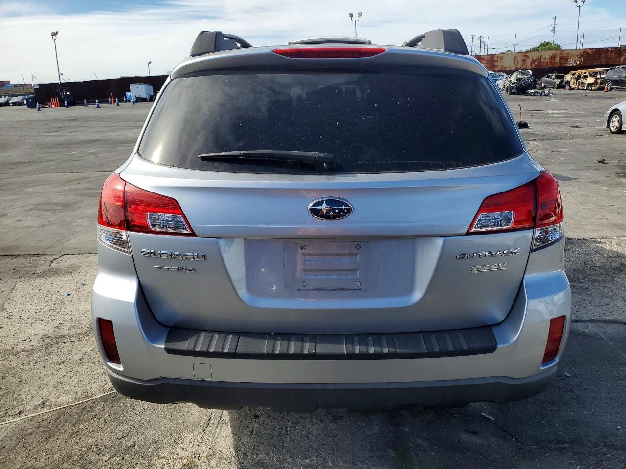 Subaru Outback 2.5i Premium