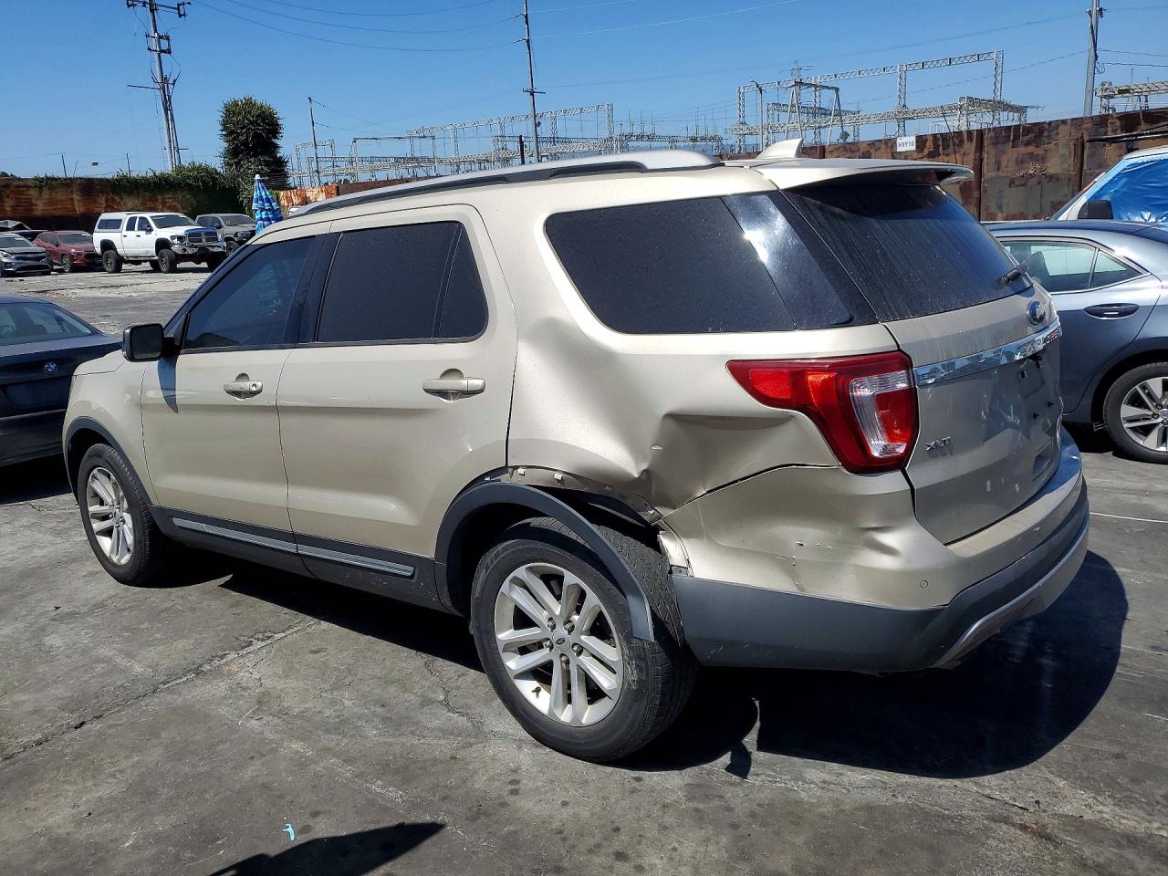 Ford Explorer Xlt
