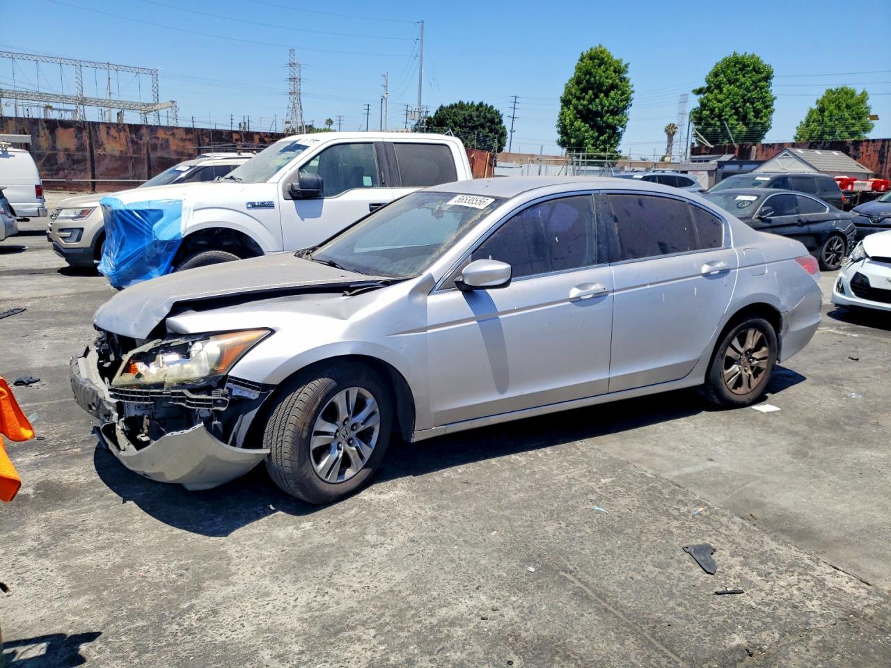 Salvage Honda Accord Image