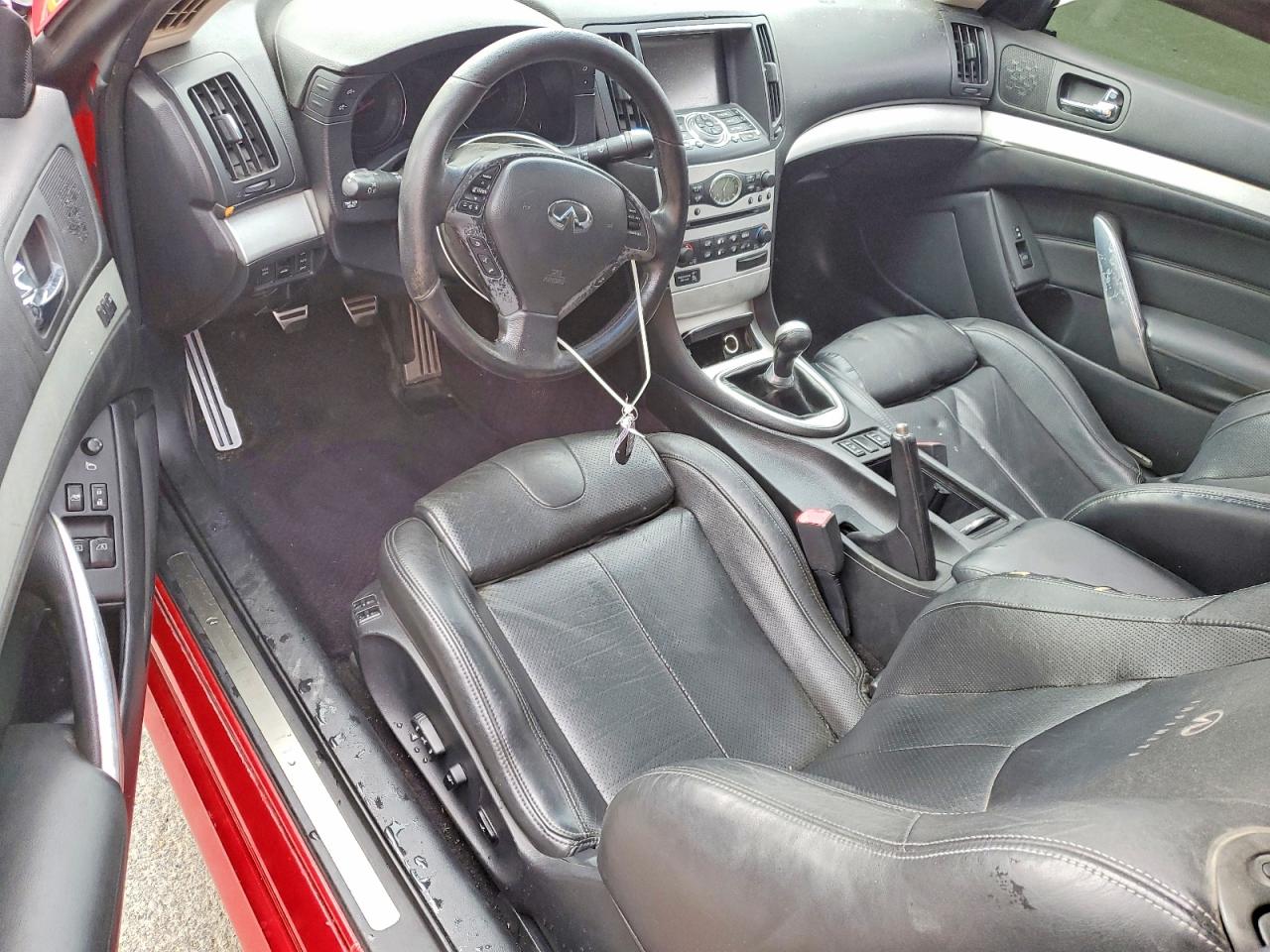INFINITI G37 Base