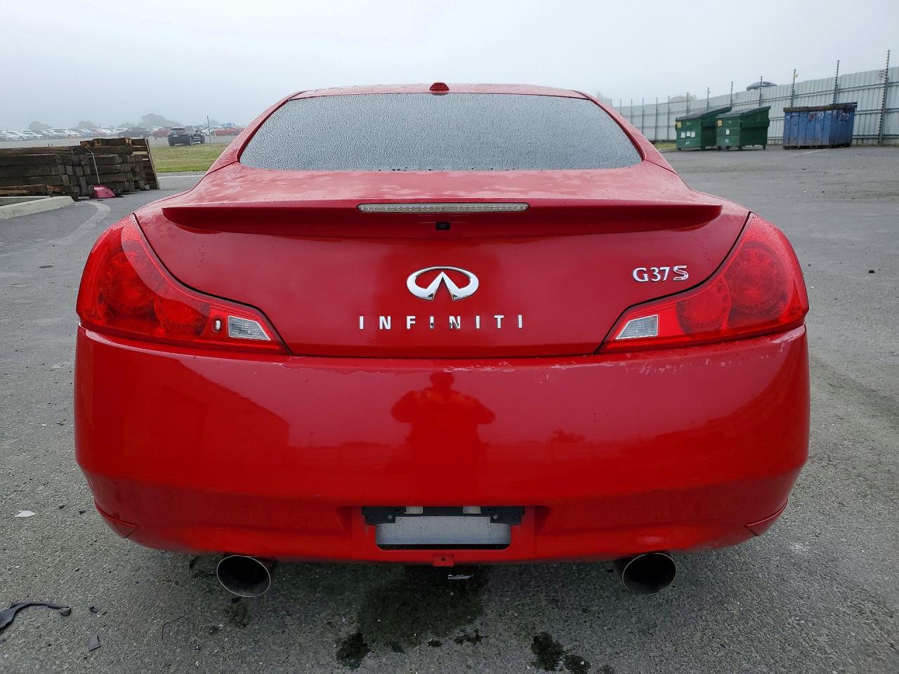 INFINITI G37 Base