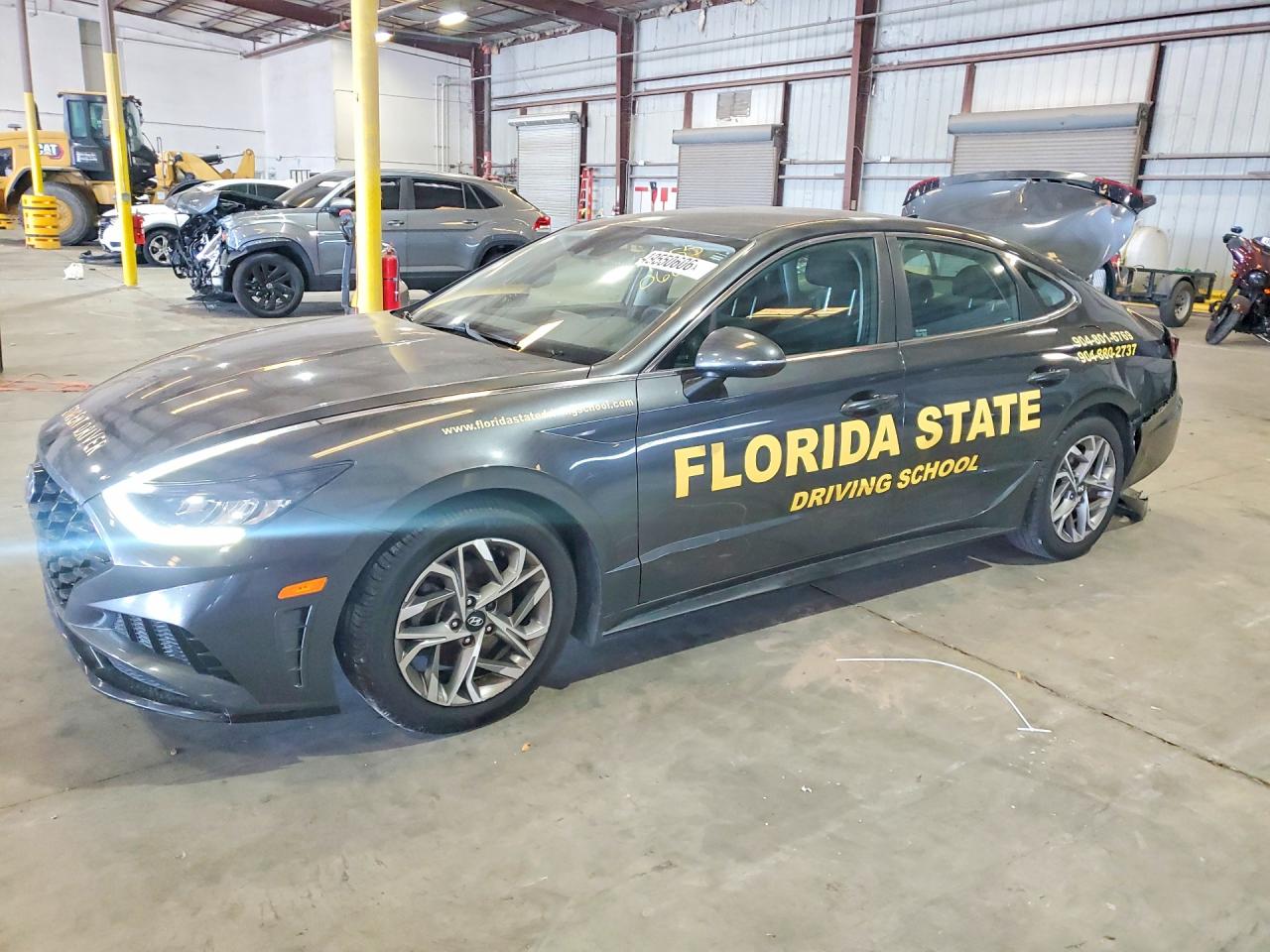 Salvage Hyundai SONATA Image