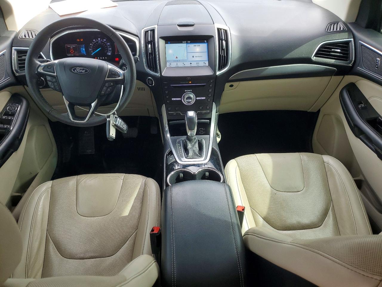 Ford Edge Titanium