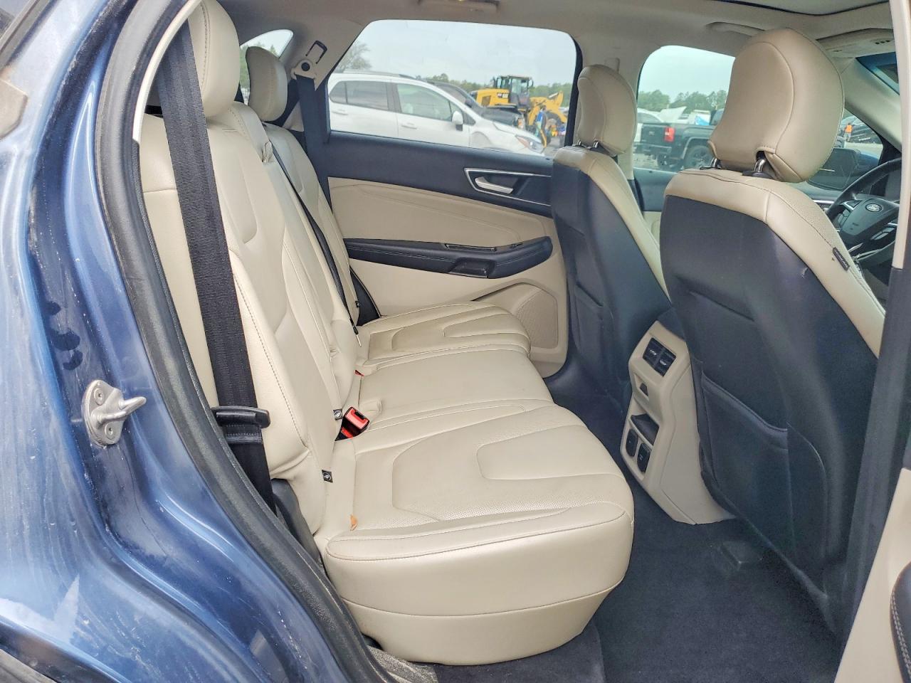 Ford Edge Titanium