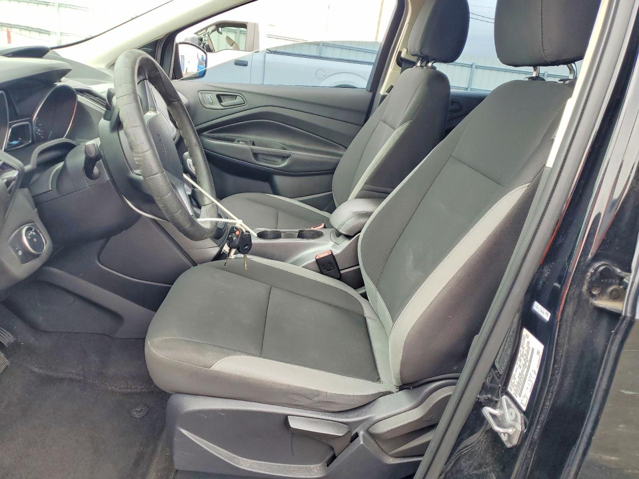 Ford Escape S