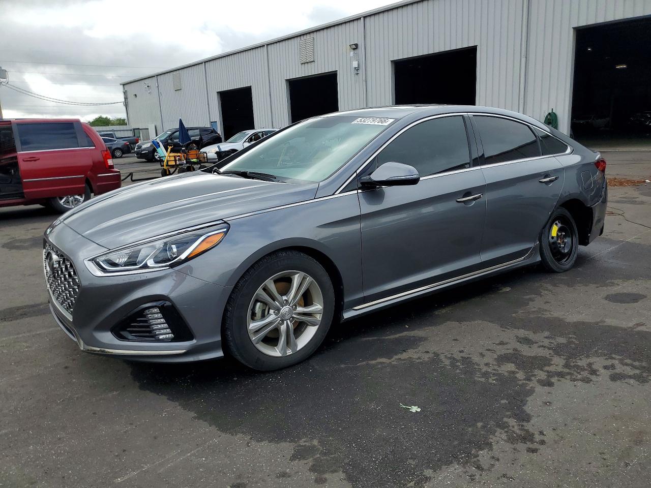 Salvage Hyundai SONATA Image