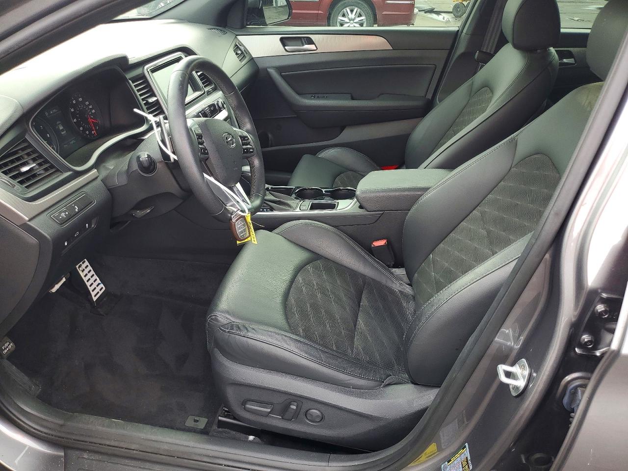 Hyundai SONATA Sport