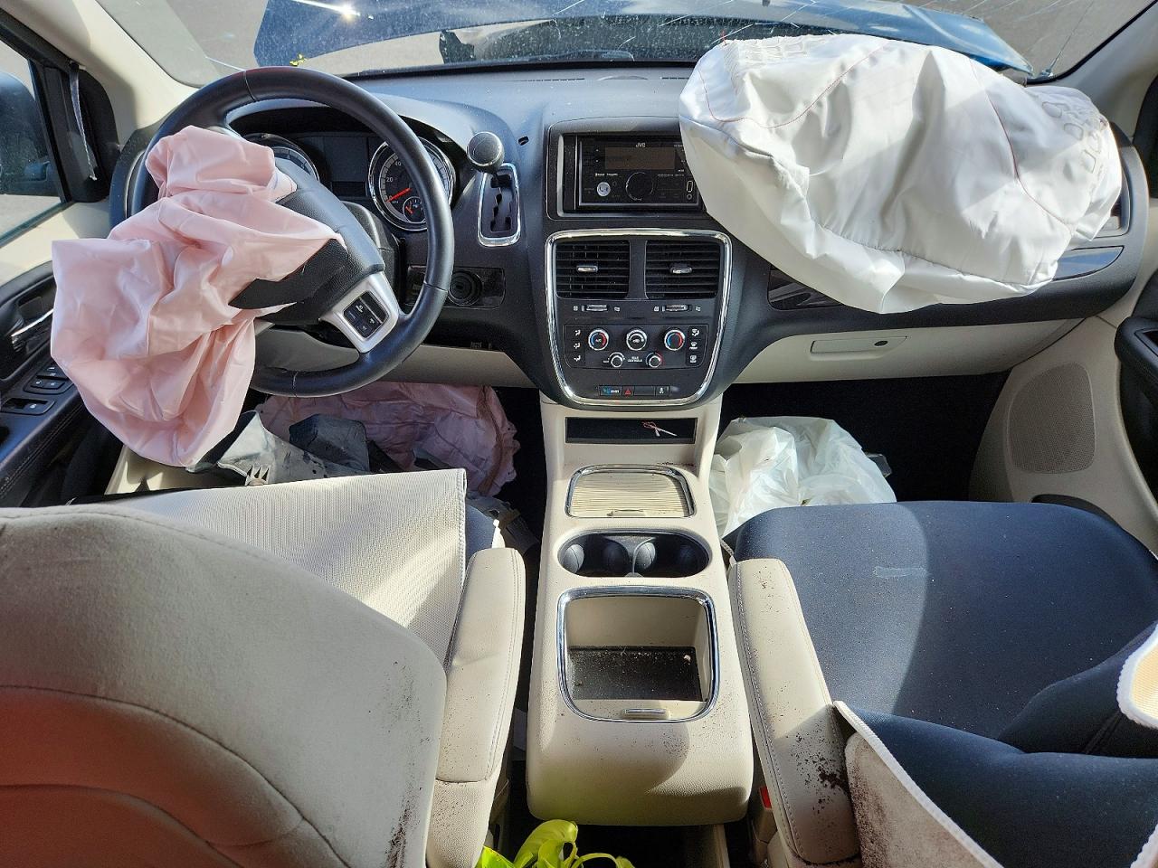 Dodge Caravan Sxt
