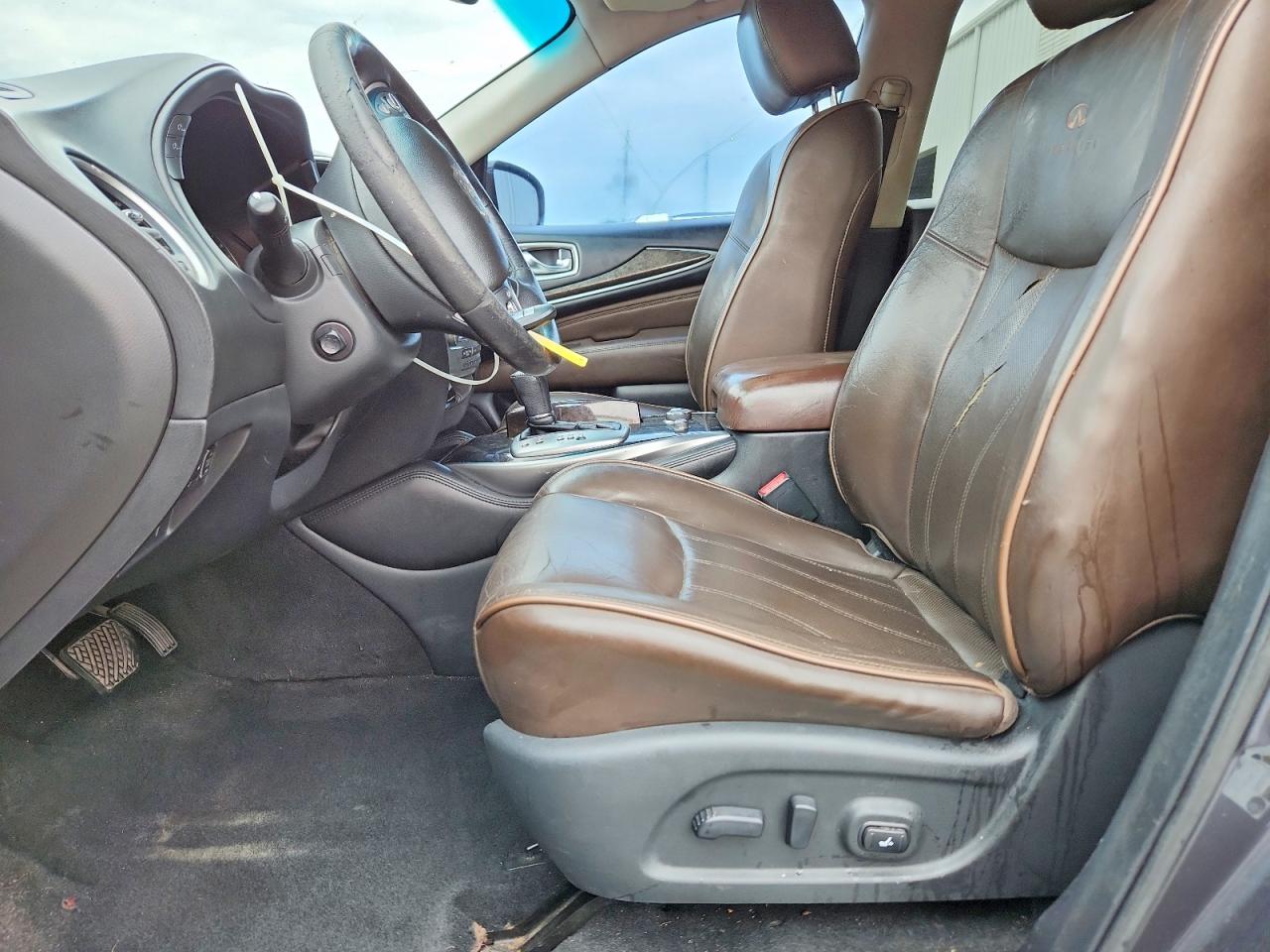 INFINITI JX35 Base