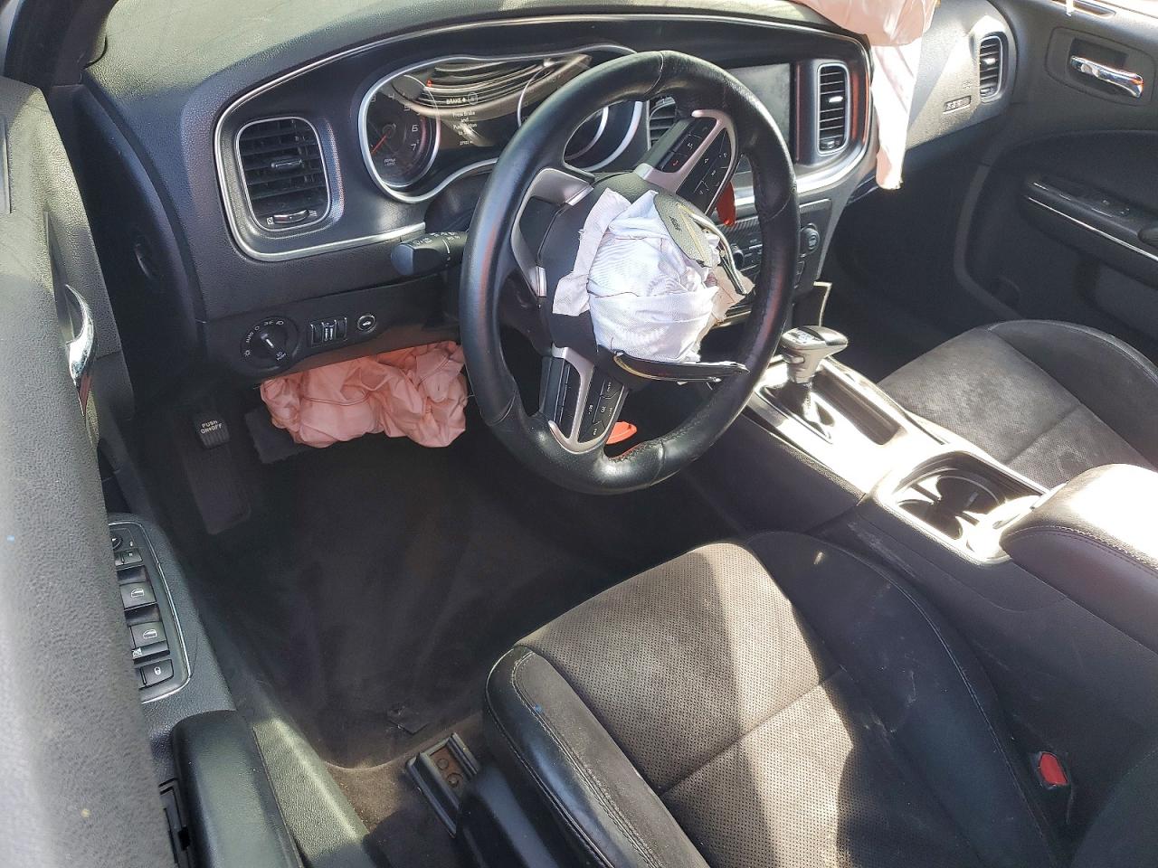 Dodge Charger Se