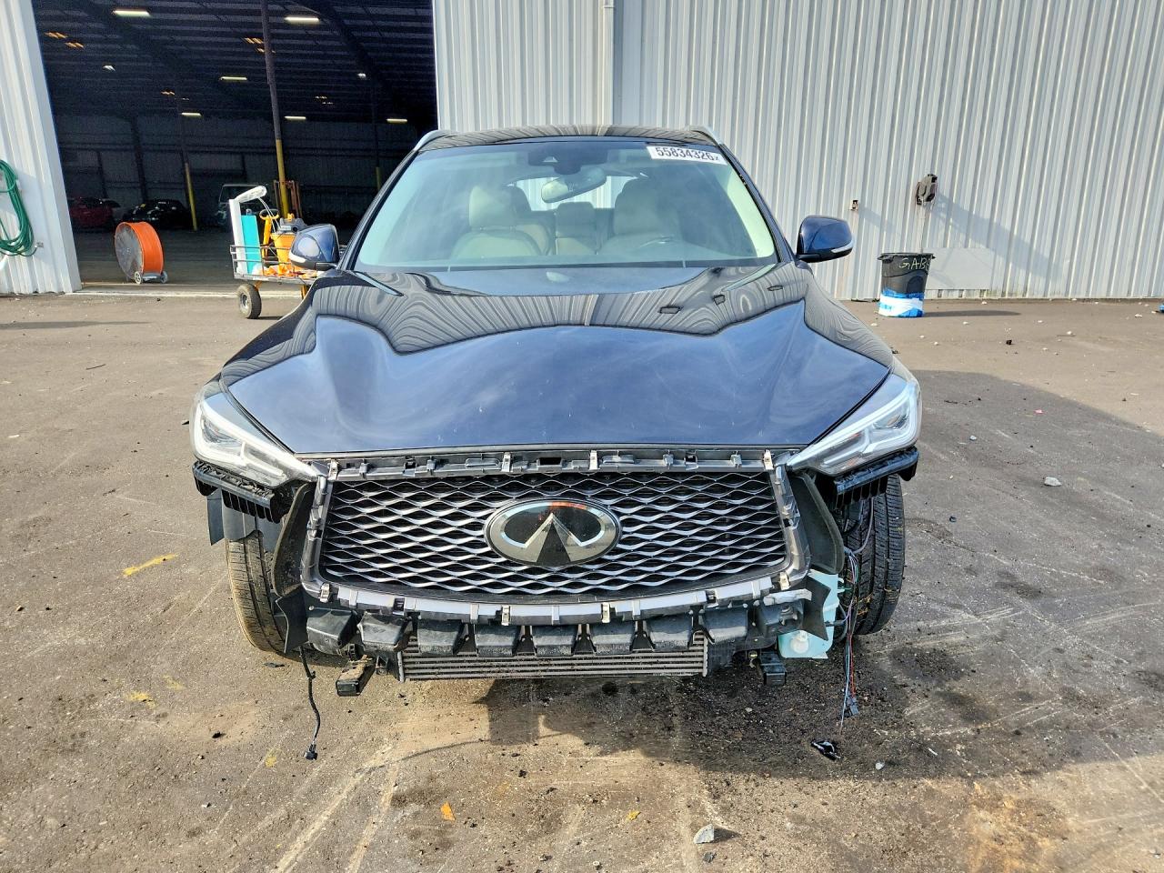INFINITI Qx Luxe