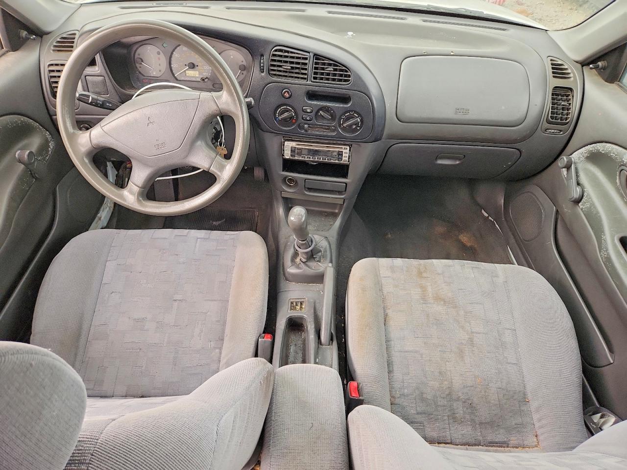 Mitsubishi Mirage De