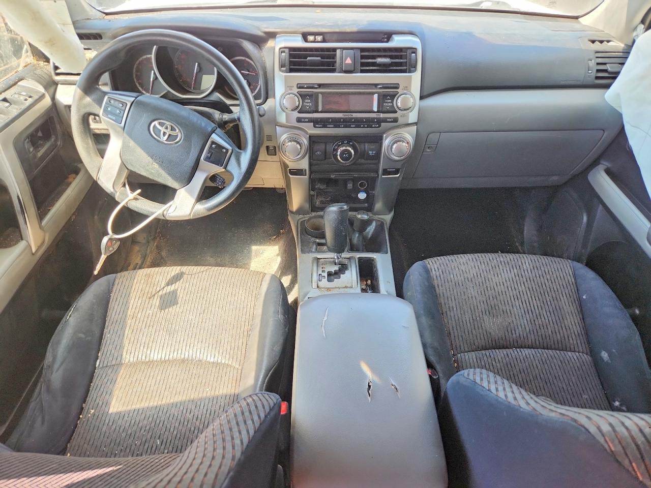 Toyota 4Runner Sr5