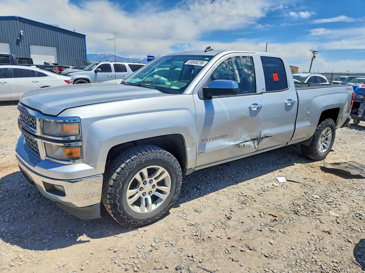 Salvage Chevrolet Silverado Image