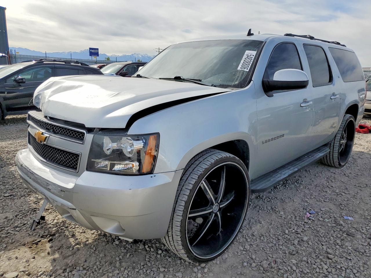 Salvage Chevrolet Suburban Image